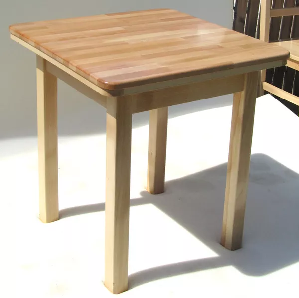Деревянные столы для кафе 2