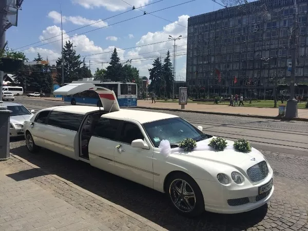 Аренда Лимузина в Житомире Bentley 